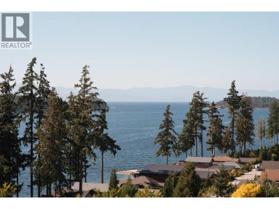 5972/74 BARNACLE Street | Sechelt British Columbia | Slide Image Two