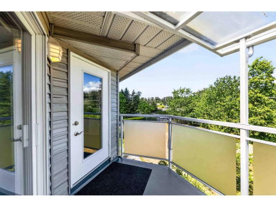 13680 84 Avenue | Surrey British Columbia | Slide Image Twenty-five