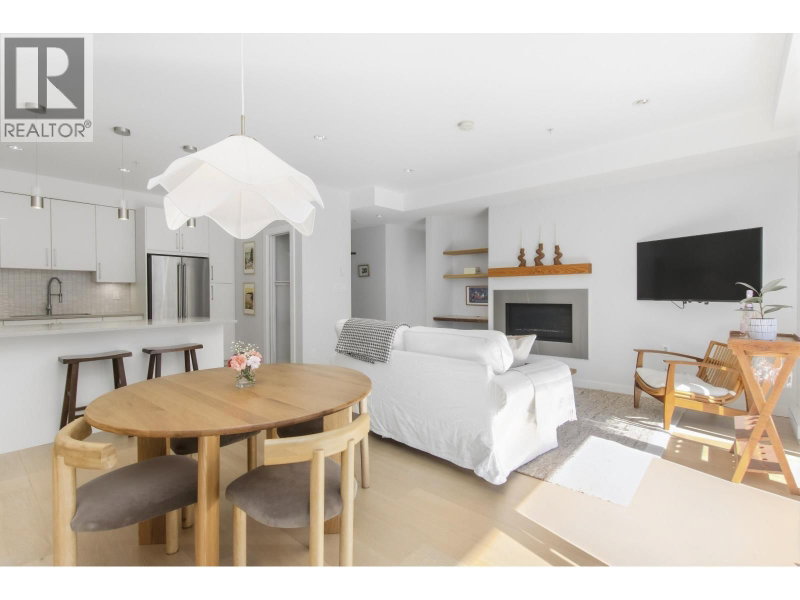 41328 SKYRIDGE Place Squamish British Columbia, V8B 1A4 - 1 Bedroom Condo For Sale