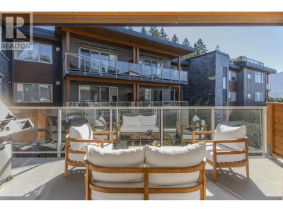 41328 SKYRIDGE Place | Squamish British Columbia | Slide Image Sixteen