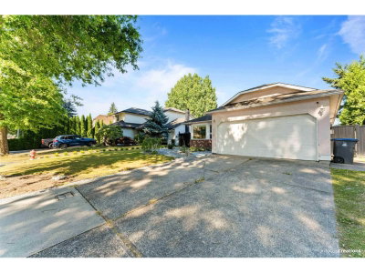 10306 167 Street | Surrey British Columbia | Slide Image Thirty-four