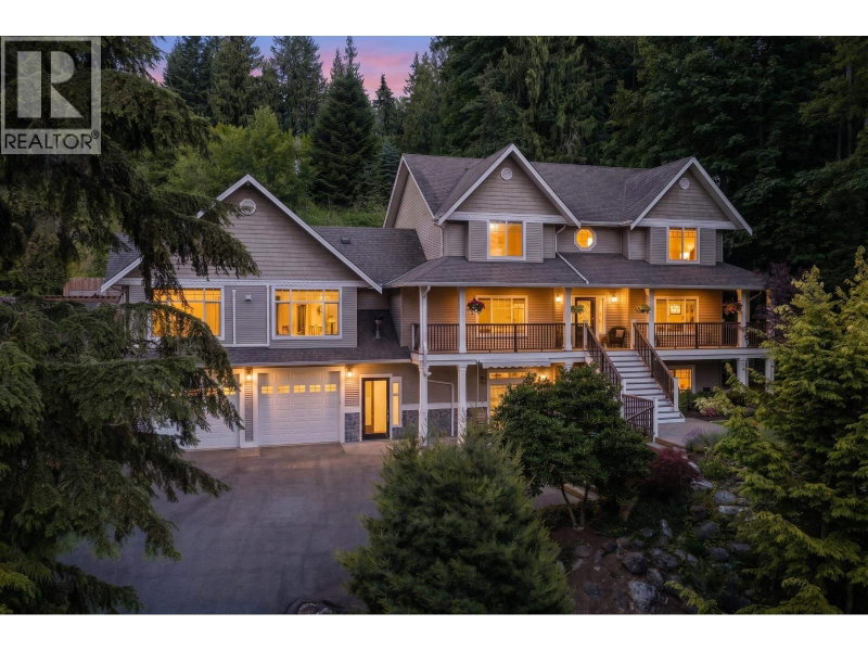 12194 269 Street Maple Ridge British Columbia, V2W 1N8 - 6 Bedrooms Home For Sale