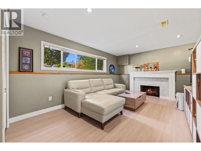 1594 ELINOR Crescent | Port Coquitlam British Columbia | Slide Image Twenty-six