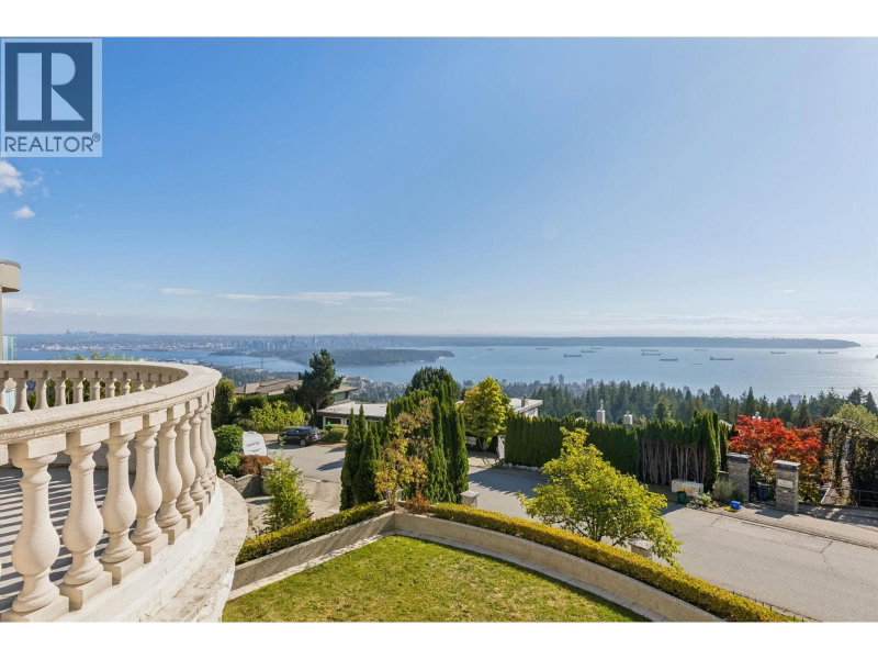 1471 BRAMWELL Road West Vancouver British Columbia, V7S 2N8 - 8 Bedrooms Home For Sale