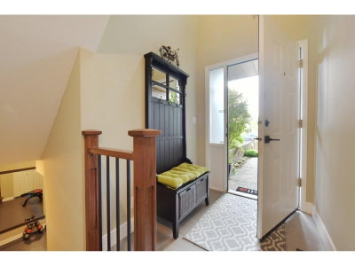 15415 RUSSELL Avenue | White Rock British Columbia | Slide Image Two