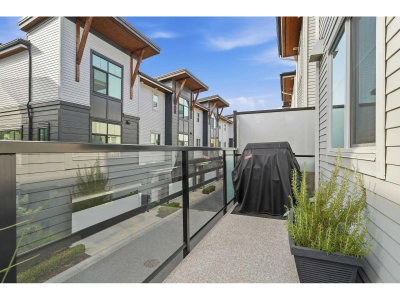 22128 48A Avenue | Langley British Columbia | Slide Image Twelve