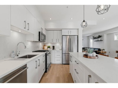 22128 48A Avenue | Langley British Columbia | Slide Image Six
