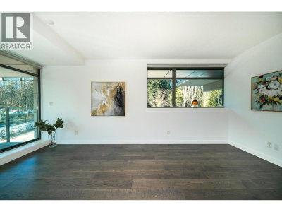 5782 BERTON Avenue | Vancouver British Columbia | Slide Image Nine