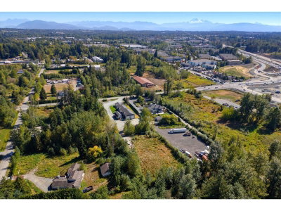 5737 264TH ST Street | Langley British Columbia | Slide Image Four