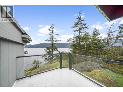 28 PASSAGE Island | Vancouver British Columbia | Slide Image Twenty-six