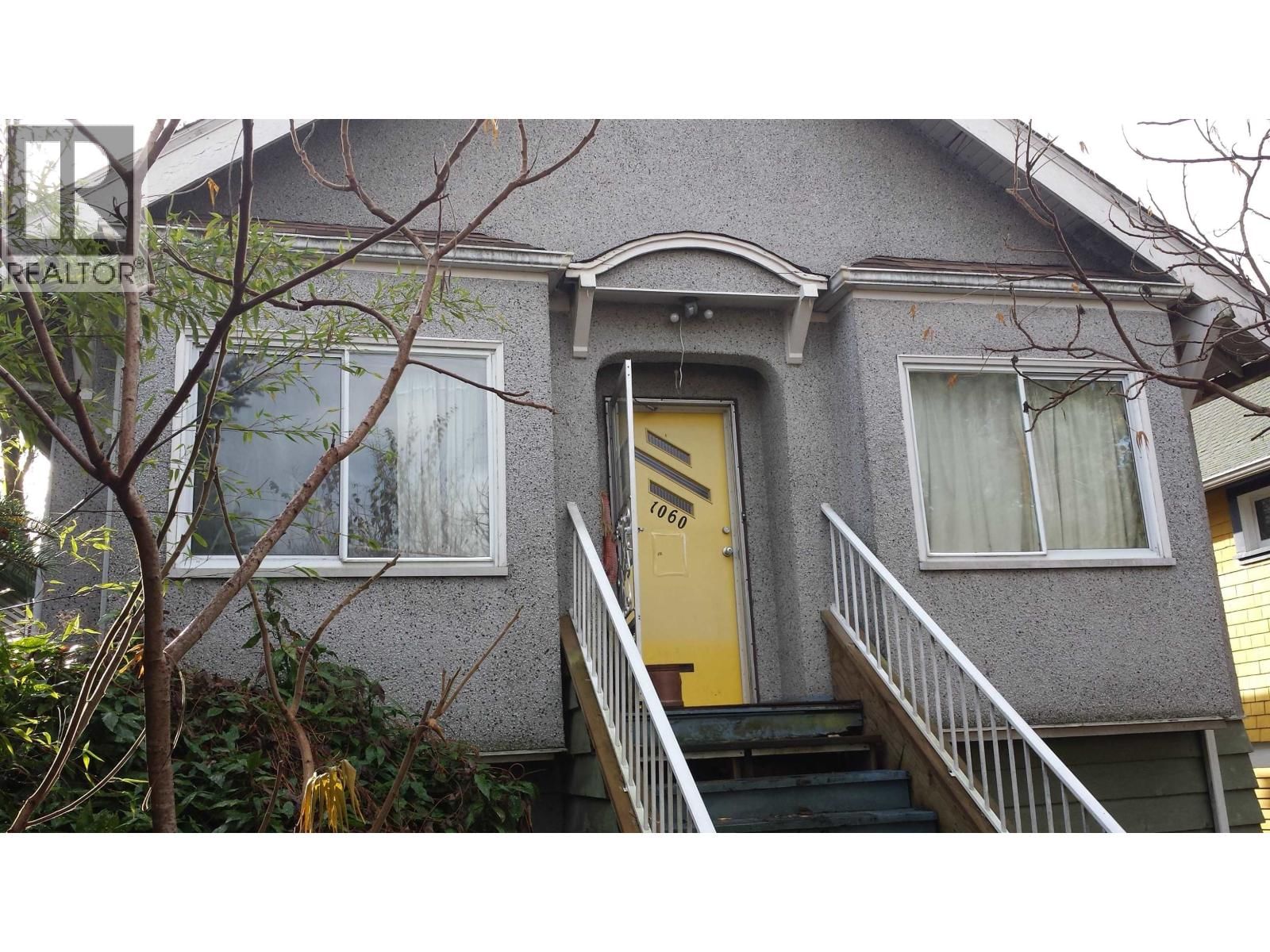 1060 20TH Avenue, Vancouver, British Columbia V5V 1N8