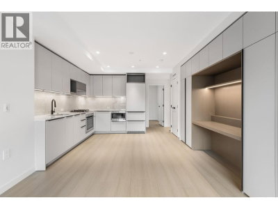 2015 ST. JOHNS Street | Port Moody British Columbia | Slide Image Fourteen
