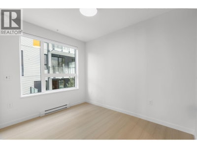 2015 ST. JOHNS Street | Port Moody British Columbia | Slide Image Twenty-three