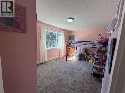 1637 QUEEN Street | Smithers British Columbia | Slide Image Fourteen