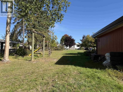 1637 QUEEN Street | Smithers British Columbia | Slide Image Twenty-eight