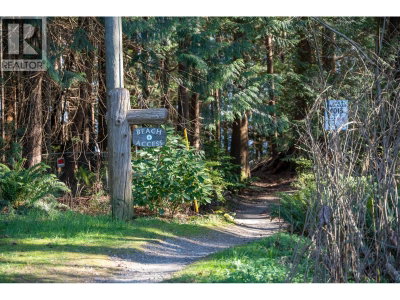 1565 B JACK Road | Sechelt British Columbia | Slide Image Thirty-seven