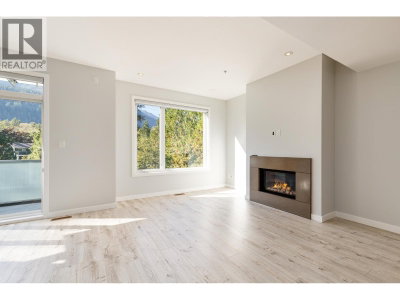 41488 BRENNAN Road | Squamish British Columbia | Slide Image Seven