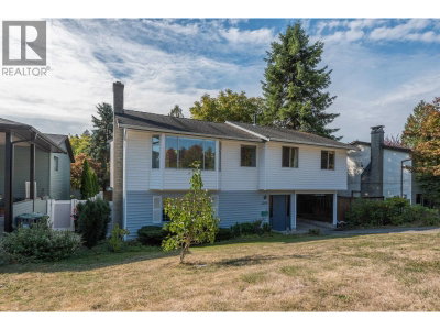 1260 VICTORIA Drive | Port Coquitlam British Columbia | Slide Image Three
