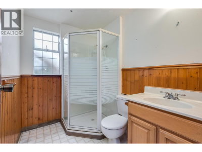1260 VICTORIA Drive | Port Coquitlam British Columbia | Slide Image Seven