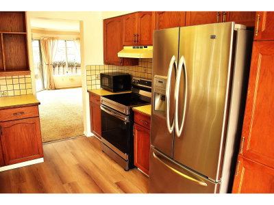 32659 GEORGE FERGUSON, ABBOTSFORD, BC Way | Abbotsford British Columbia | Slide Image Three