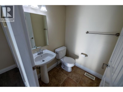 4404 5TH Avenue | Prince George British Columbia | Slide Image Nine
