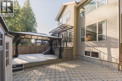 24330 100B Avenue | Maple Ridge British Columbia | Slide Image Thirty-four