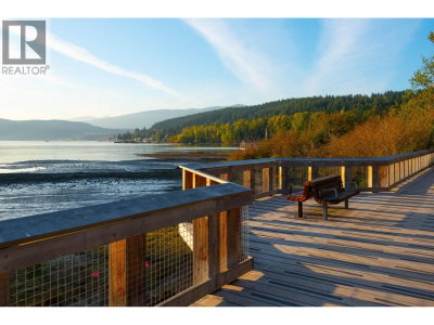 300 KLAHANIE Drive | Port Moody British Columbia | Slide Image Thirty-five
