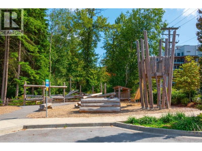 300 KLAHANIE Drive | Port Moody British Columbia | Slide Image Thirty-seven