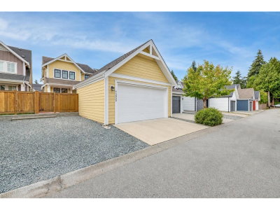 12955 15A Avenue | Surrey British Columbia | Slide Image Twenty-seven
