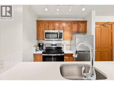4660 BLACKCOMB Way | Whistler British Columbia | Slide Image Twelve