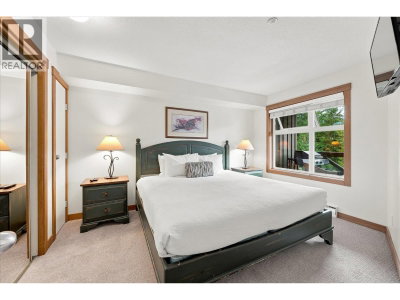 4660 BLACKCOMB Way | Whistler British Columbia | Slide Image Thirteen