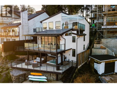 184 TURTLEHEAD Road | Belcarra British Columbia | Slide Image Thirty-five