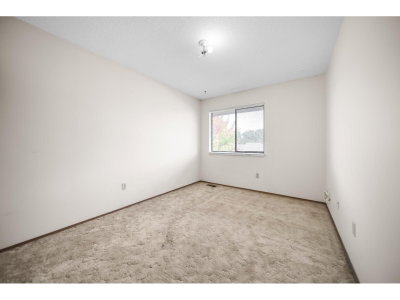 32858 LANDEAU Place | Abbotsford British Columbia | Slide Image Twenty-six
