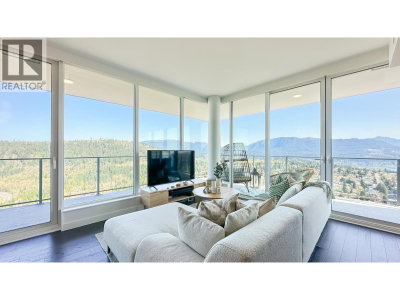 567 CLARKE Road | Coquitlam British Columbia | Slide Image Seven