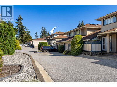 5768 MARINE Way | Sechelt British Columbia | Slide Image Thirty-four