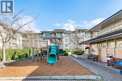 5113 GARDEN CITY Road | Richmond British Columbia | Slide Image Thirty-one