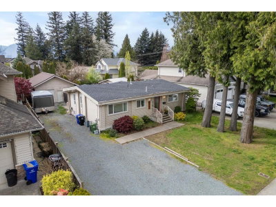 5565 PEACH Road | Chilliwack British Columbia | Slide Image One