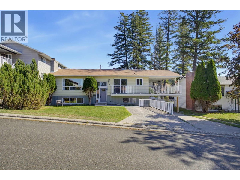 460 DODWELL Street Williams Lake British Columbia, V2G 3Z9 - 4 Bedrooms Home For Sale