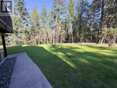 754 ROBERTS Drive | Williams Lake British Columbia | Slide Image Thirty-two