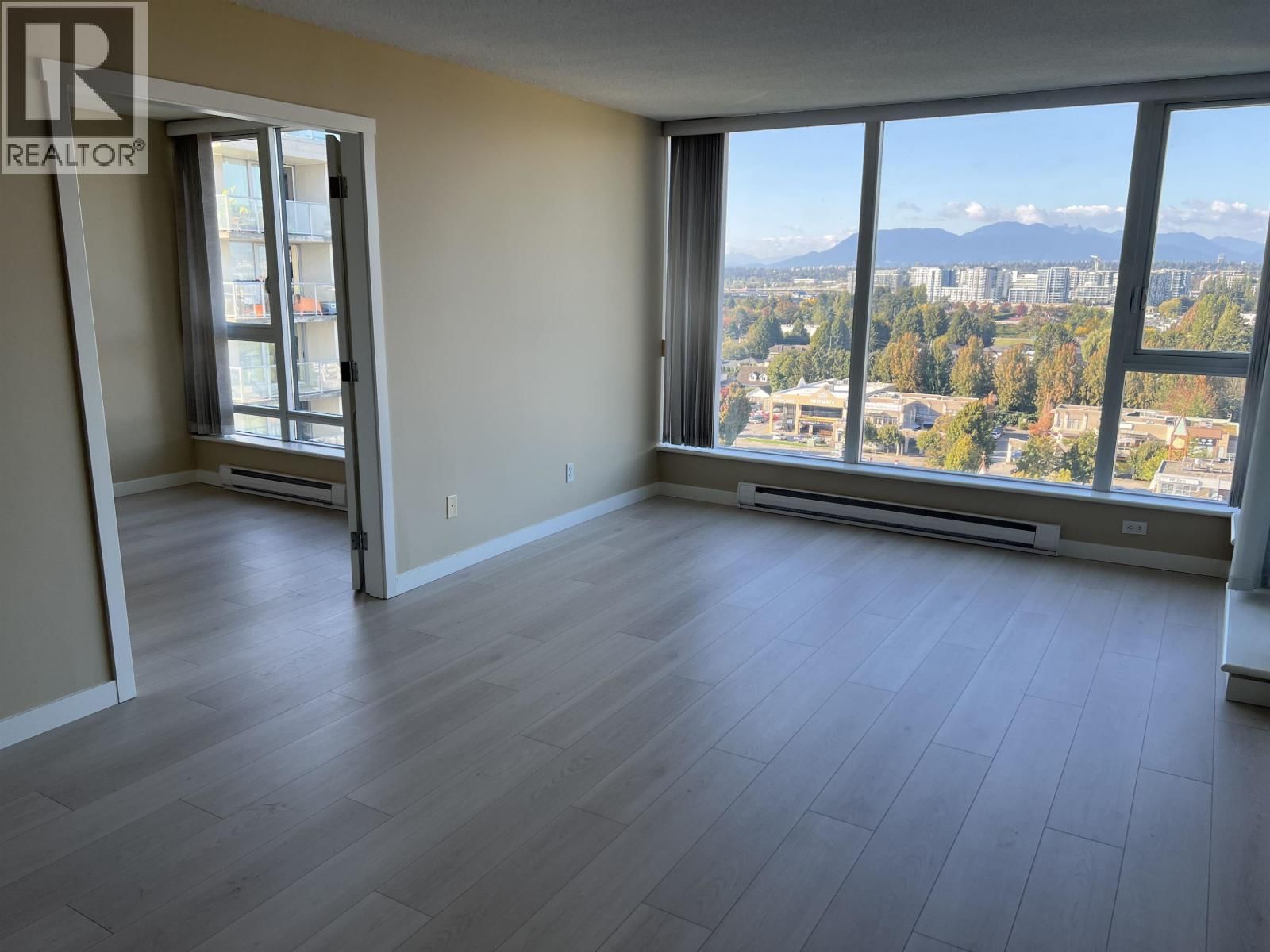 5068 KWANTLEN Street, Richmond, British Columbia V6X 4K4