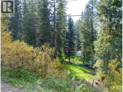 8 SUMMIT Drive | Canim Lake British Columbia | Slide Image Four