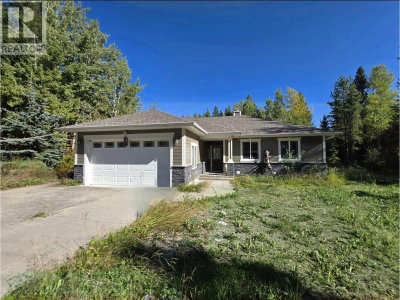 9122 REYNOLDS Road | Prince George British Columbia | Slide Image One