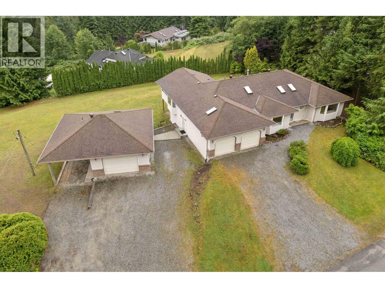 27660 128 Avenue, Maple Ridge, British Columbia V2W 1N5