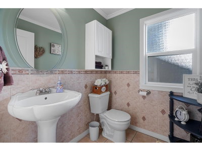 46434 LEAR Drive | Chilliwack British Columbia | Slide Image Eighteen