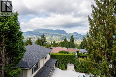 3170 CAPSTAN Crescent | Coquitlam British Columbia | Slide Image Nineteen
