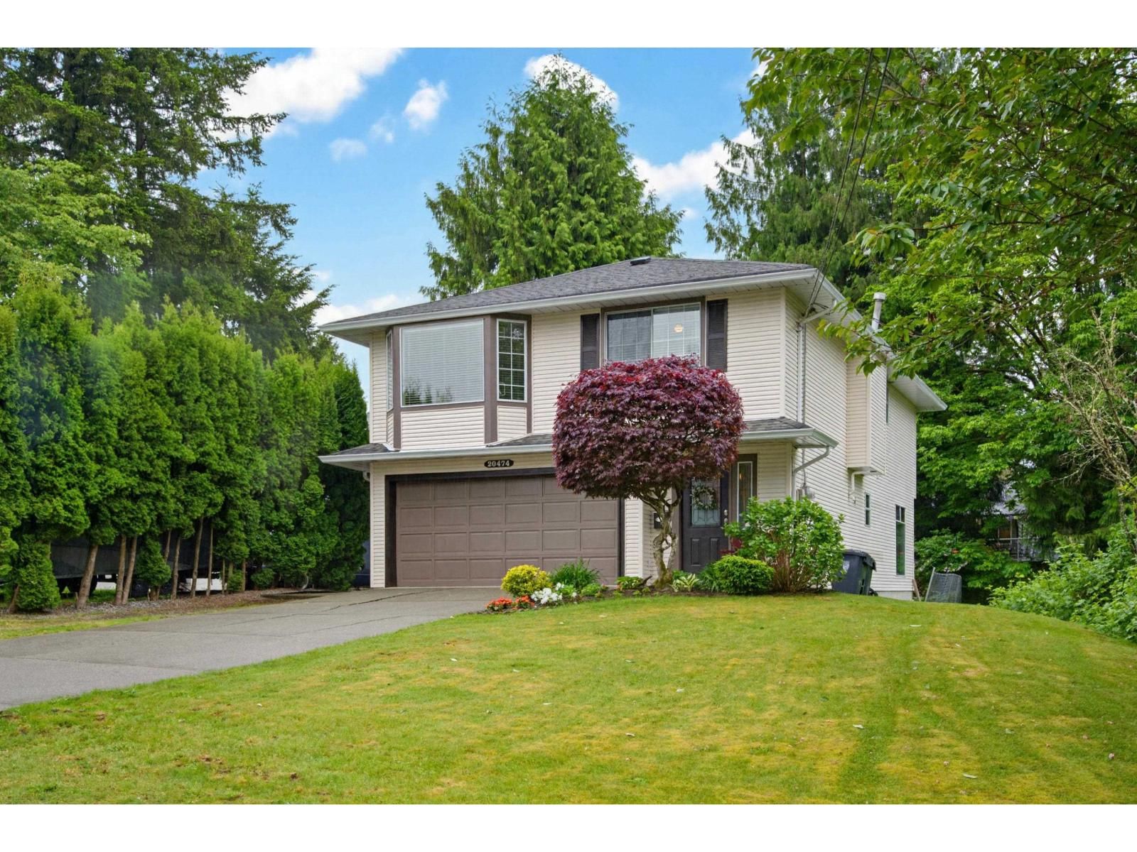 20474 43A Avenue, Langley, British Columbia V3A 3C8