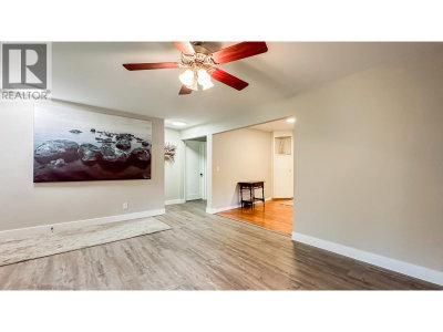 11185 272 Street | Maple Ridge British Columbia | Slide Image Eight
