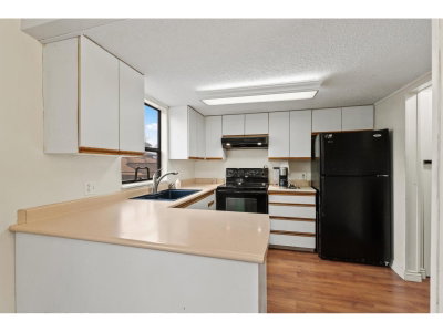 7165 133 Street | Surrey British Columbia | Slide Image Eight