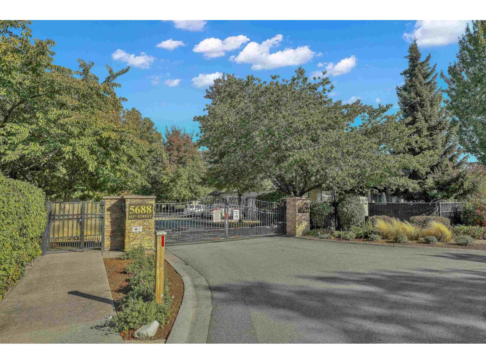 5688 152 Street, Surrey, British Columbia V3S 3K2