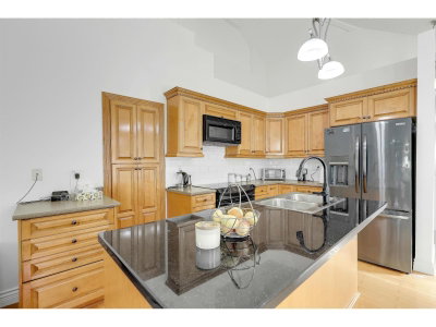5688 152 Street | Surrey British Columbia | Slide Image Fifteen